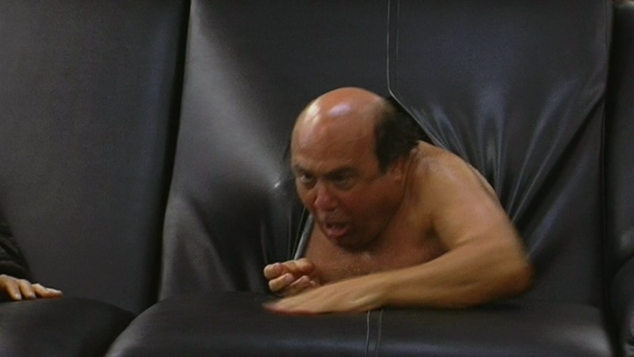 Danny DeVito Crawls Out of Couch - It's Always Sunny In Philadelphia