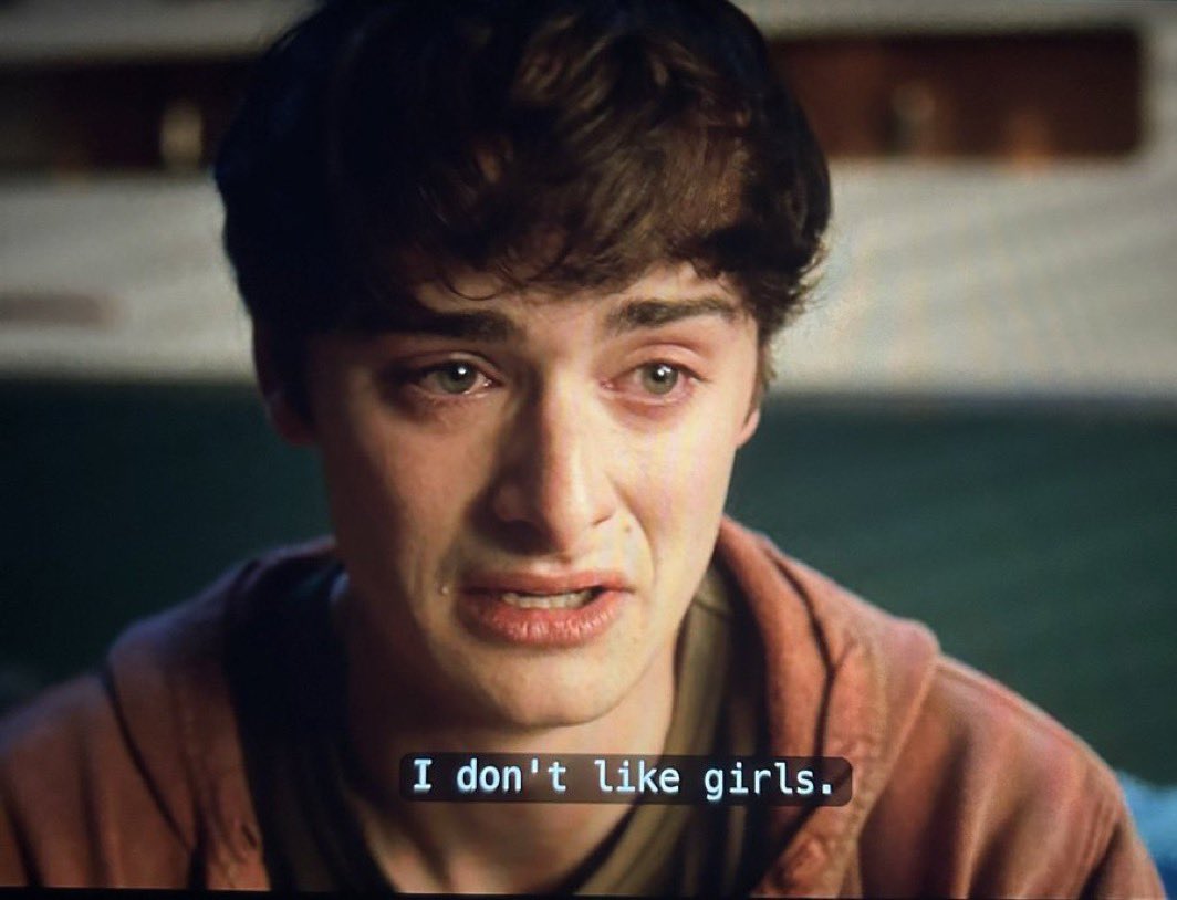 Will Doesn't Like Girls - Stranger Things